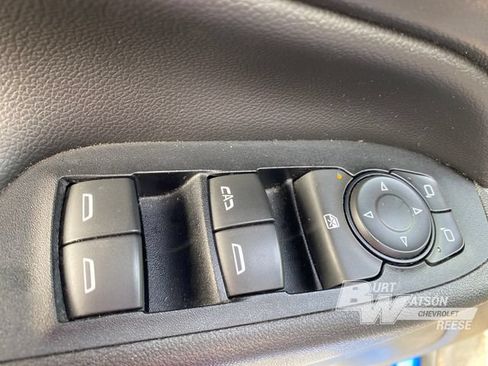 Used 2019 Chevrolet Equinox LT FWD image 13