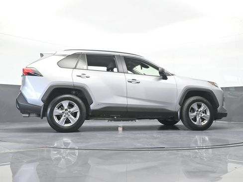 Used 2024 Toyota RAV4 LE AWD/4WD image 50