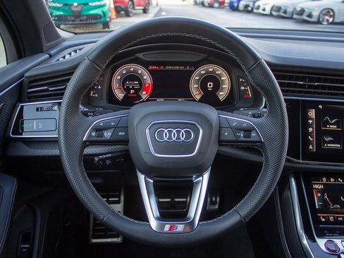 Used 2025 Audi SQ7 Prestige image 14