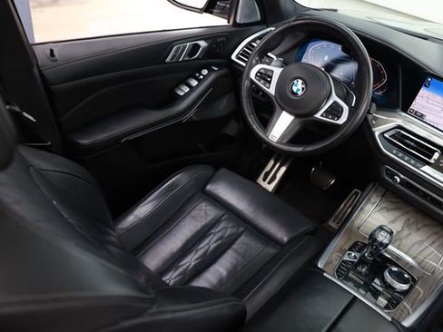 Used 2019 BMW X7 xDrive50i w/ Dynamic Handling Package AWD/4WD image 23
