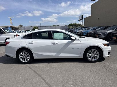 Used 2025 Chevrolet Malibu LT