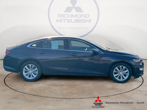 Used 2023 Chevrolet Malibu LT w/ LPO, Floor Liner Package FWD image 2