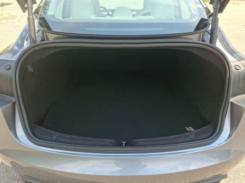 Used 2025 Tesla Model 3 Long Range RWD image 32