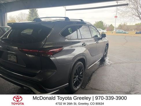 Used 2024 Toyota Highlander XSE image 5