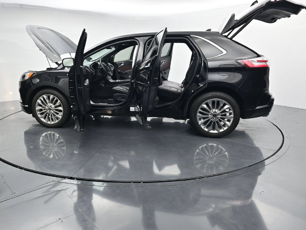 Used 2020 Ford Edge Titanium w/ Equipment Group 301A FWD image 43