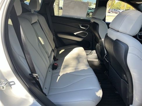 New 2026 Acura RDX SH-AWD image 31