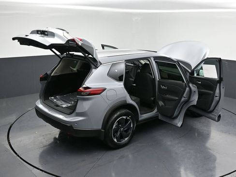 New 2026 Nissan Rogue SV w/ Cold Weather Package image 34