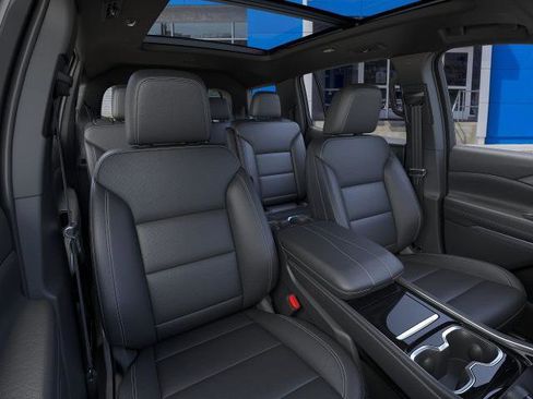 New 2026 Chevrolet Traverse LT w/ Sun and Wheel Package image 16
