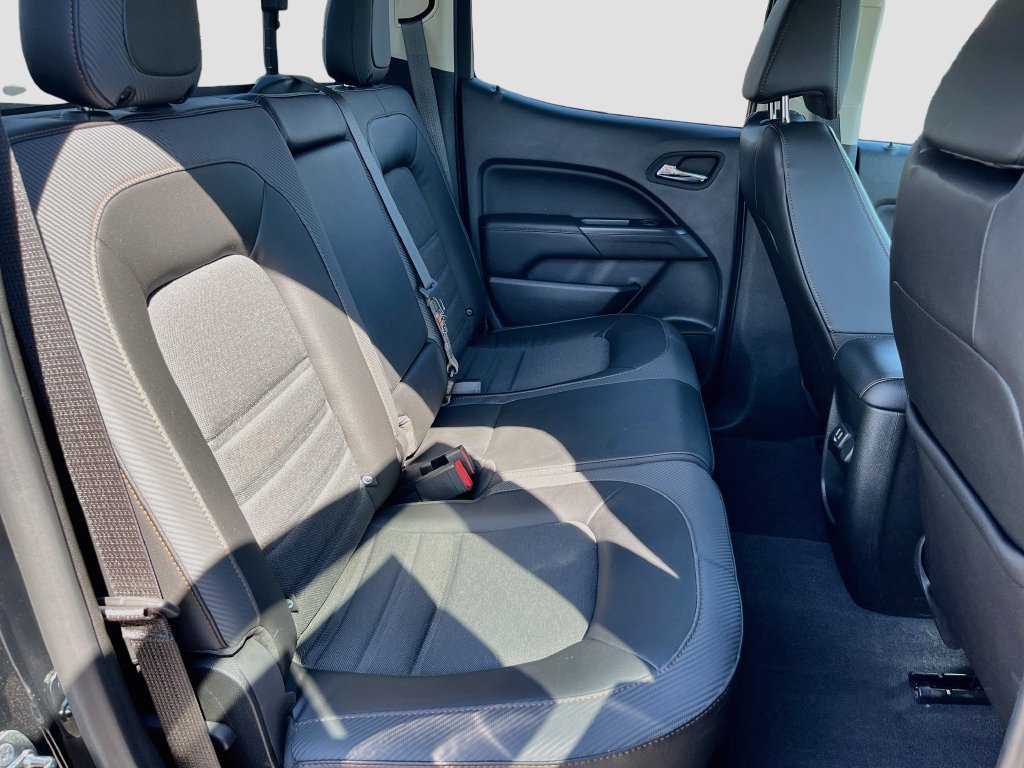 Used 2022 GMC Canyon AT4 w/ Trailering Package AWD/4WD image 25