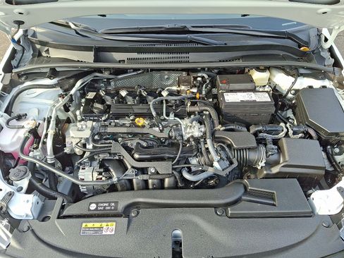 Certified 2025 Toyota Corolla LE image 27