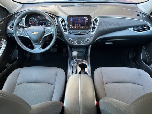 Used 2024 Chevrolet Malibu LT FWD image 10