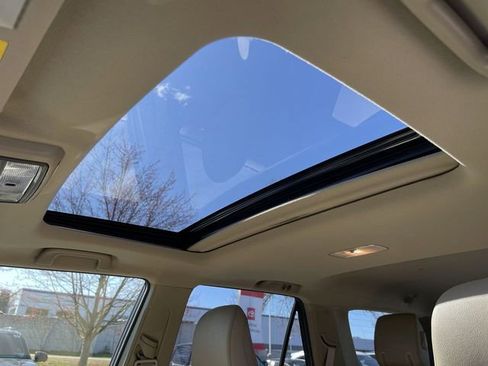 Used 2024 Toyota 4Runner Limited AWD/4WD image 20