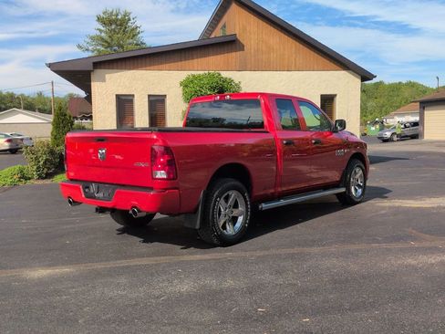 Used 2018 RAM 1500 Express w/ Express Value Package AWD/4WD image 5