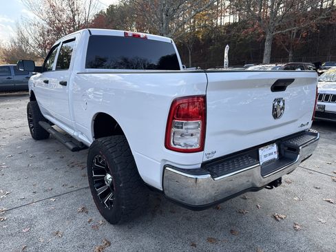 Used 2019 RAM 3500 Tradesman w/ Chrome Appearance Group image 5
