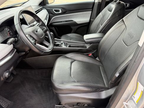 Used 2022 Jeep Compass Latitude AWD/4WD image 30