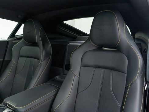 Used 2026 Aston Martin V8 Vantage Coupe RWD image 16
