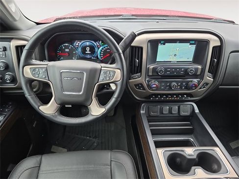 Certified 2019 GMC Sierra 2500 Denali w/ Duramax Plus Package image 10