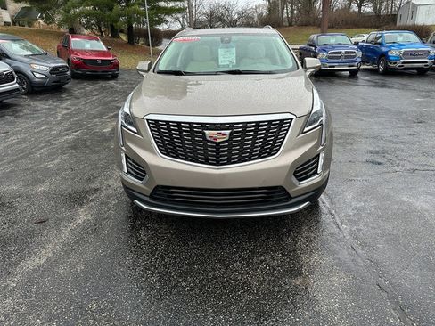 Used 2022 Cadillac XT5 Premium Luxury w/ LPO, Floor Liner Package image 3