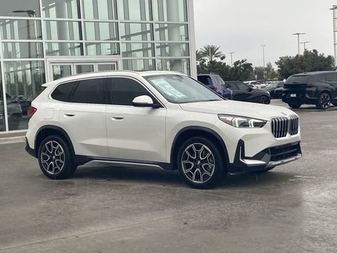 Used 2026 BMW X1 xDrive28i w/ Convenience Package AWD/4WD image 4
