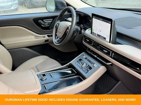 Used 2022 Lincoln Aviator AWD w/ Premium Package image 18