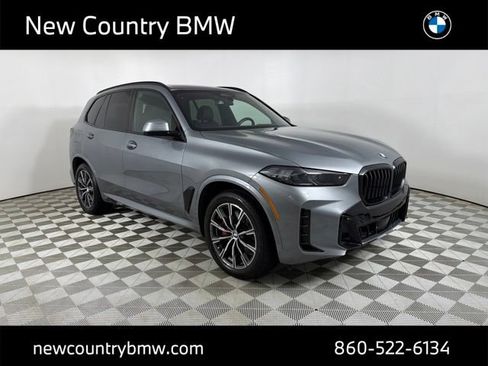 Used 2024 BMW X5 xDrive40i w/ M Sport Package AWD/4WD image 1