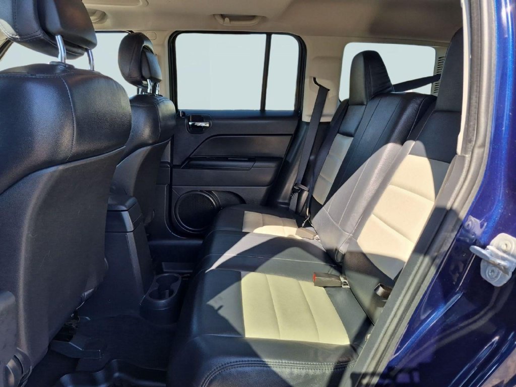 Used 2012 Jeep Patriot Latitude w/ Sun/Sound Group AWD/4WD image 21