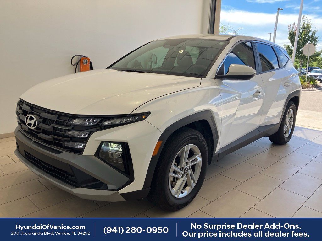 Used 2025 Hyundai Tucson SE FWD image 9
