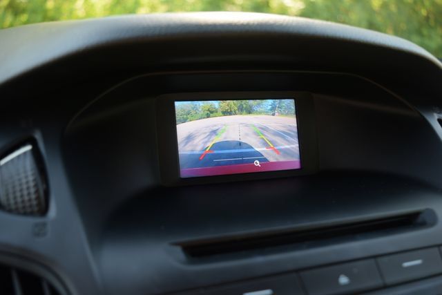 Used 2016 Ford Focus SE FWD image 10