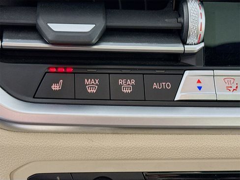 Used 2021 BMW 330i Sedan w/ Premium Package image 20