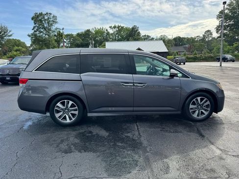 Used 2016 Honda Odyssey Touring image 5