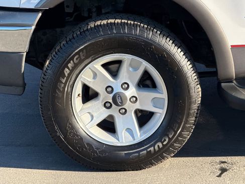 Used 2002 Ford F150 XLT image 27