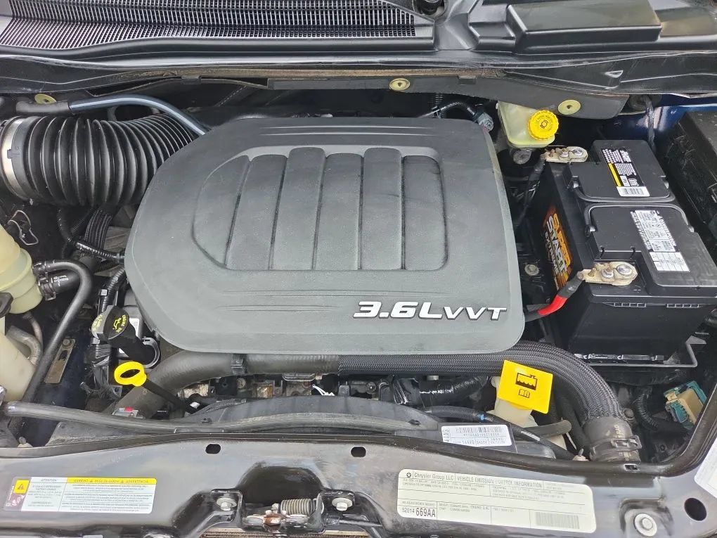 Used 2012 Dodge Grand Caravan SE FWD image 31