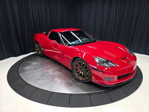 Used 2007 Chevrolet Corvette Z06 w/ Preferred Equipment Group image 62
