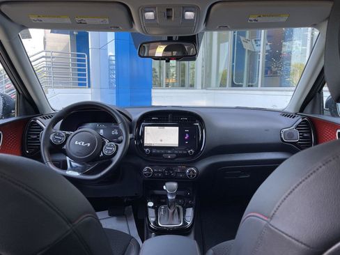 Used 2025 Kia Soul GT-Line FWD image 20