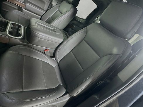 Used 2022 GMC Sierra 1500 SLT w/ SLT Premium Plus Package image 21