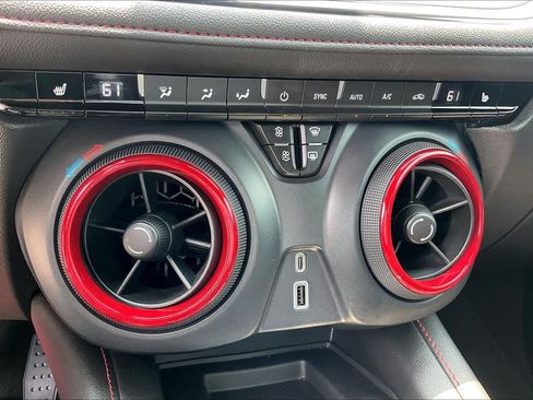 Used 2023 Chevrolet Blazer RS w/ Driver Confidence II Package FWD image 33
