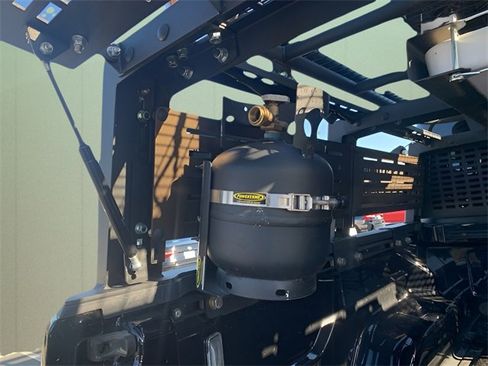 Used 2023 Jeep Gladiator Sport image 30