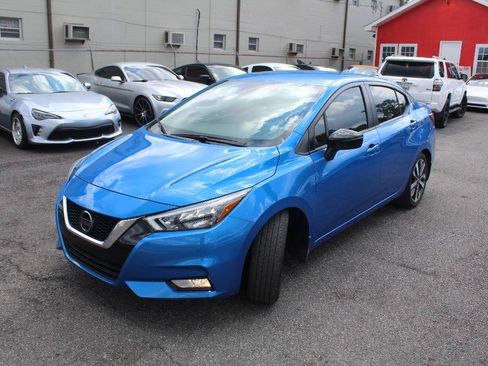 Used 2020 Nissan Versa SR w/ Convenience Package FWD image 7