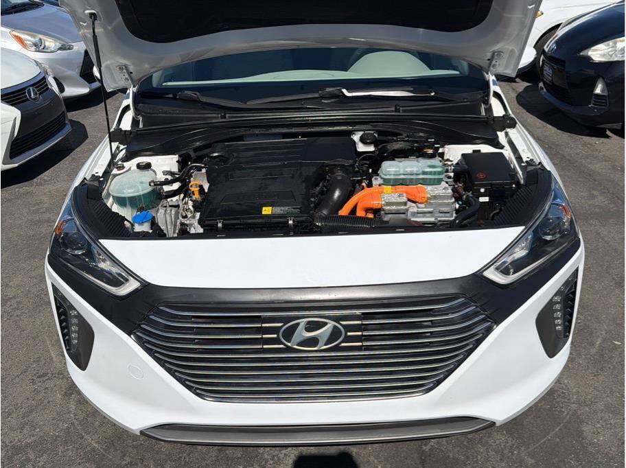 Used 2019 Hyundai Ioniq Limited w/ Ultimate Package 02 FWD image 31