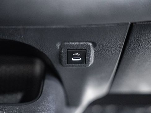 Used 2024 Toyota Corolla LE image 18