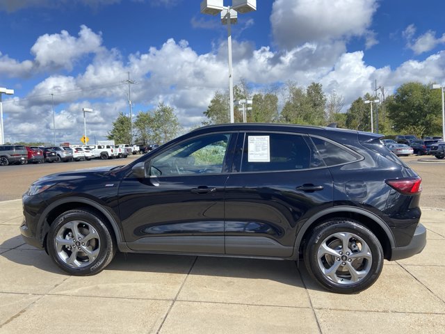 Used 2025 Ford Escape ST-Line AWD/4WD image 6