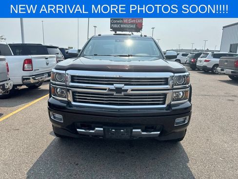 Used 2014 Chevrolet Silverado 1500 High Country w/ High Country Premium Package AWD/4WD image 2