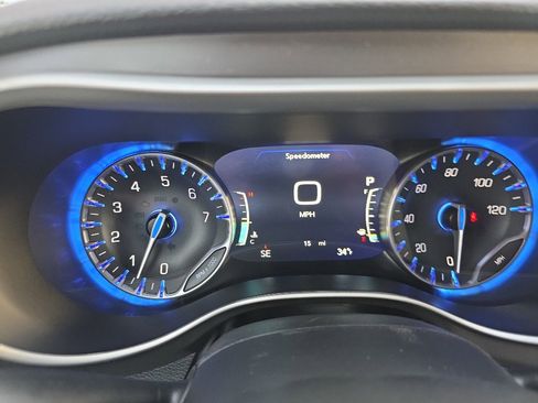 New 2026 Chrysler Pacifica Select image 11