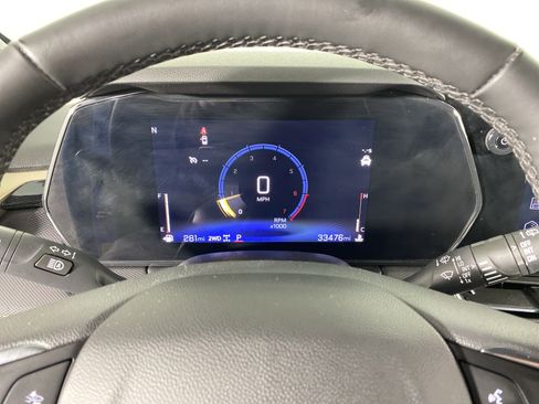 Used 2024 Chevrolet TrailBlazer ACTIV image 21