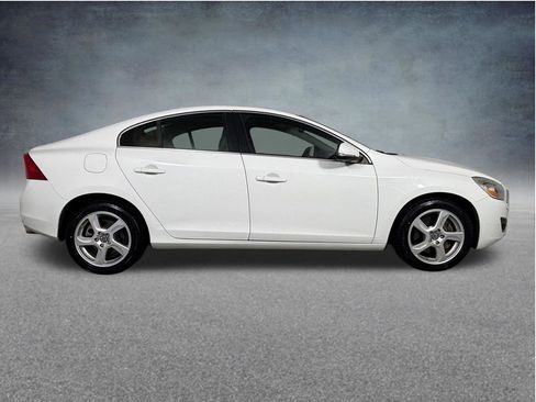 Used 2013 Volvo S60 T5 AWD/4WD image 10