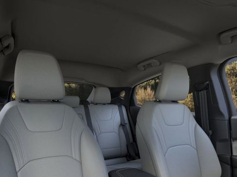 Used 2025 Ford Mustang Mach-E Premium image 22