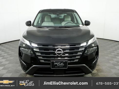 Used 2025 Nissan Rogue SV AWD/4WD image 25