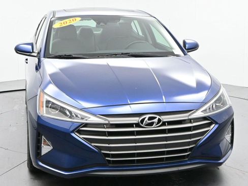 Used 2020 Hyundai Elantra Value Edition FWD image 2