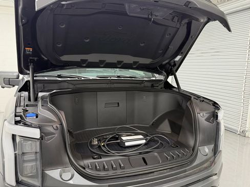 Used 2023 Ford F150 Lightning Lariat image 48