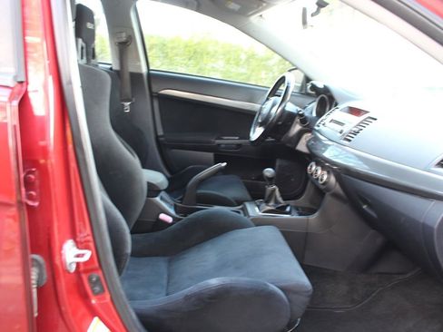 Used 2008 Mitsubishi Lancer Evolution GSR image 17